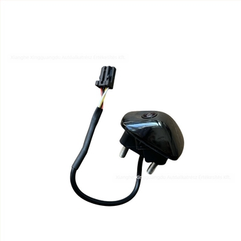 Hátsó kamera Hyundai és Kia járművekhez 12V tápegységgel, 6W teljesítménnyel, 480x600 felbontás, állítható szög, modellek 95760-1W500/95760-1W550