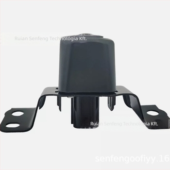 Toyota Land Cruiser LX570 elölről néző parkolókamera, modell 867B0-60012 • 12V • 170° látószög • HD felbontás • ABS ház