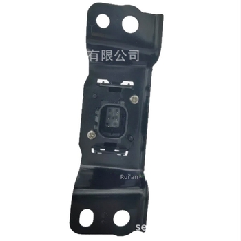 Toyota Land Cruiser LX570 elölről néző parkolókamera, modell 867B0-60012 • 12V • 170° látószög • HD felbontás • ABS ház