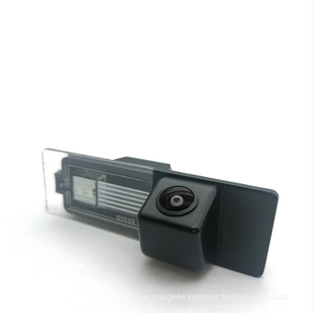 Hátrameneti kamera BMW 1er M1 E81 E87 F20 F21 116i 120i 135i, modell jh-8885, 720p, 170° látószög, AV jelzés