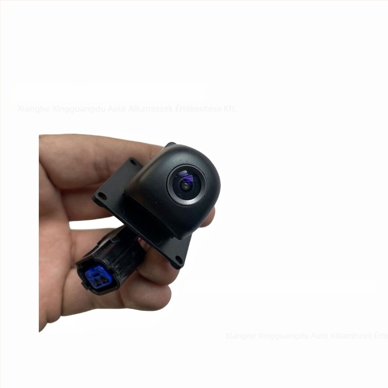 Hyundai Yazun hátsó kamera - Modellek: 95766-B1000/95766-B1100/95766-B1030/95766-B1010; Tápegység: 12V; Szögállítás: adaptív; Felbontás: adaptív; Tömeg: 80 g