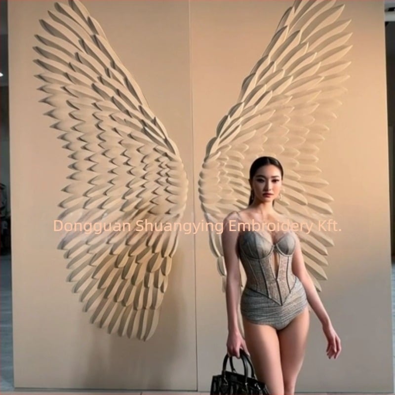 Műbőr háttérpanel, egyszerű, modern stílus, táj motívum, testreszabható, Gold Balance