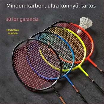 Badminton ütő teljes szénszálból, ultra-könnyű, egyenes nyelet, tömeg 75–79 g, selyemrostos húrozás