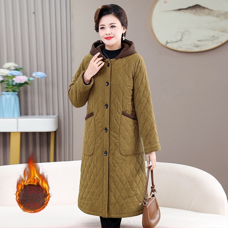 Pamut töltésű téli kabát fleece-béléssel, kapucnival, középmagas hossz, color-block mintázat (Fleece-bélés, Pamut töltet, Kapucni, Középmagas hossz)