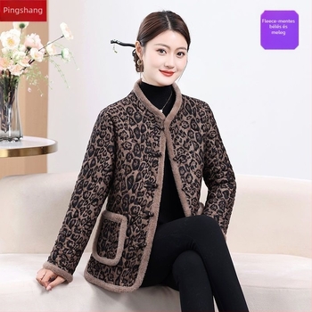 Női téli kabát vastag poliészter-pamut töltelékkel, virágos leopard mintázat, álló gallér műszőrme részzel, snap gombos zárás