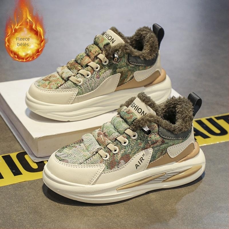 Gyerek téli csúszásmentes cipő, mikroszálas felsőrésszel és fleece-béléssel, vastag gumitalppal — 7–16 éveseknek — dad shoes stílusú