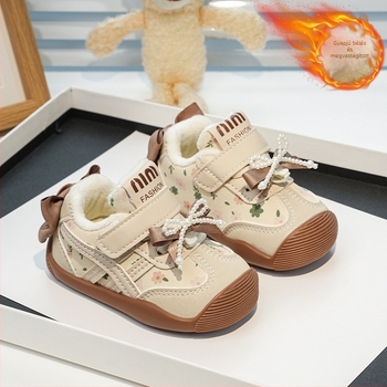 Téli babacipő lányoknak, 0–3 év — masni, hercegnő stílus, meleg, csúszásmentes talppal, Velcro záródás