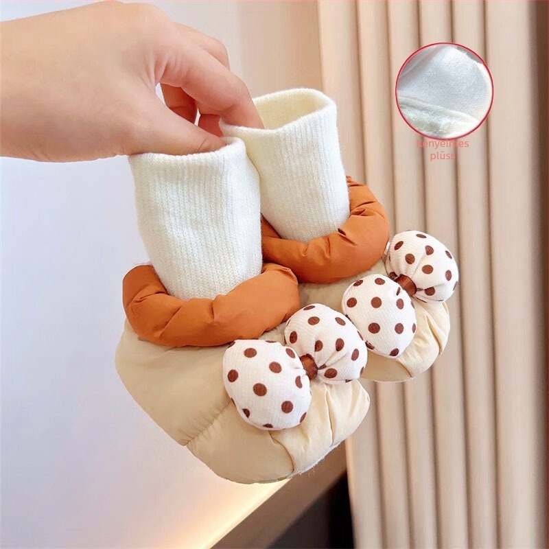 Kisgyermek cipő 6–12 hónaposoknak: puha talp, fleece bélés, vízálló pamut, csúszásmentes talp, meleg téli viselet