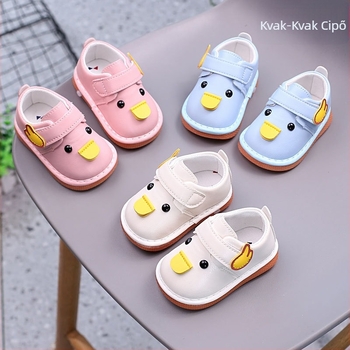Puha talpú babacipő járáshoz, csúszásmentes, 12–36 hónap, Velcro-zárás, állatmintás, zajt adó gyerekcipő, téli viselet