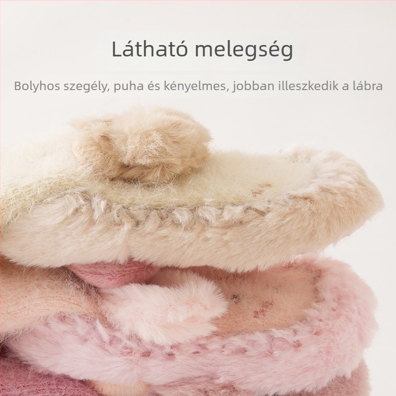 Újszülött beltéri cipő és zokni szett, téli fleece-bélés, csúszásmentes talp, rajzfilm mintával