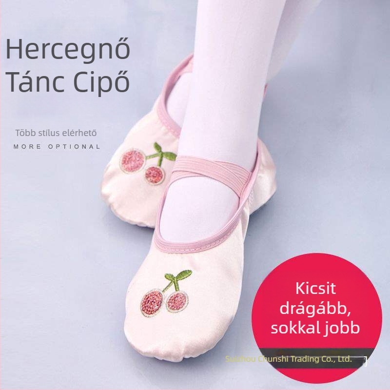 Gyerekeknek szóló tánc cipő lányoknak, selyem felső rész, puha talp, hercegnő stílus, Pekingi opera tánc (Kor: 2 év; Felső rész: selyem; Puha talp; Stílus: hercegnő; Tánc: Pekingi opera)