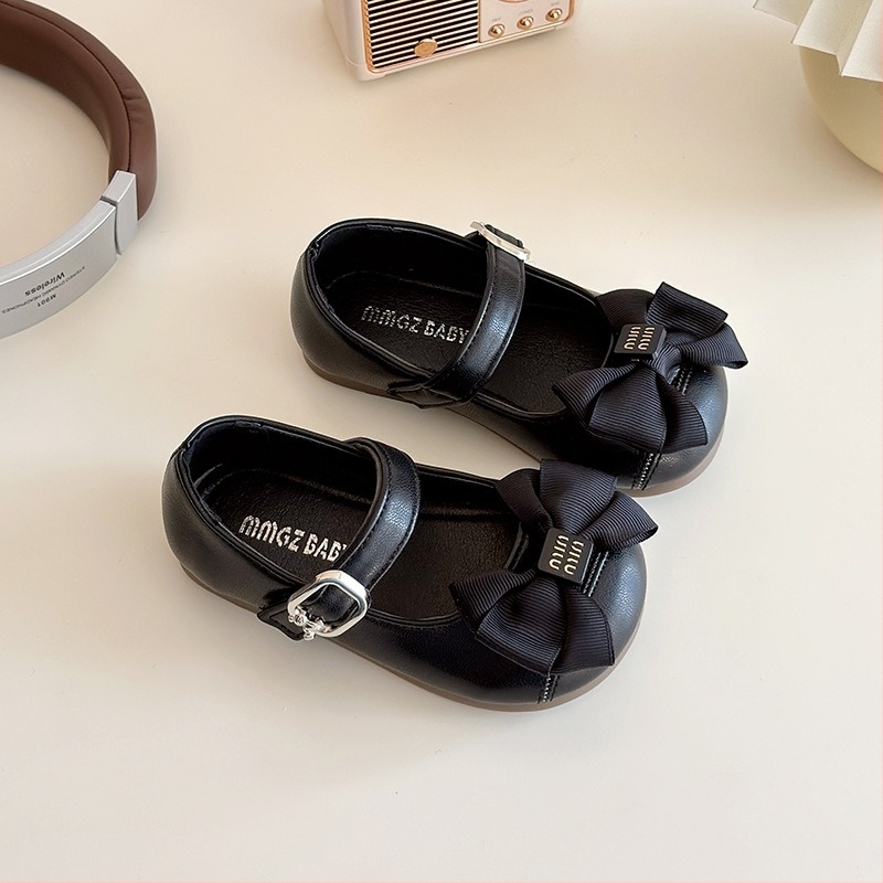 Gyermekeknek szánt szandál PU felsőrésszel, marhaín talppal, Velcro-zárás, hercegnő stílusú