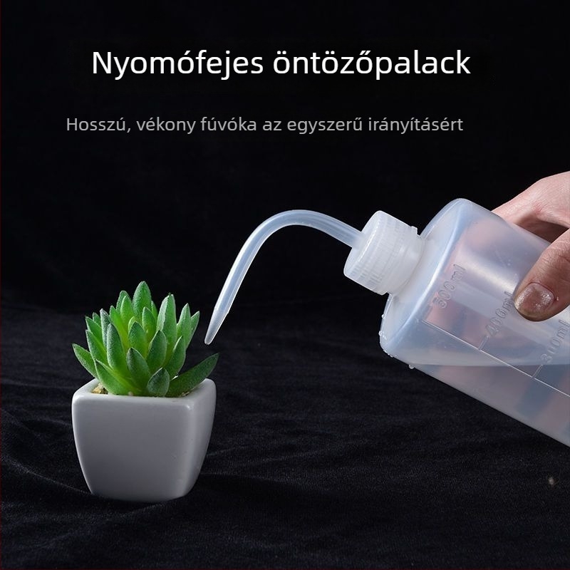 Műanyag permetező kanna hegyes és görbült kifolyóval, gyorscsatlakozás, permetező öntözés beltéri növényekhez — Constant Light