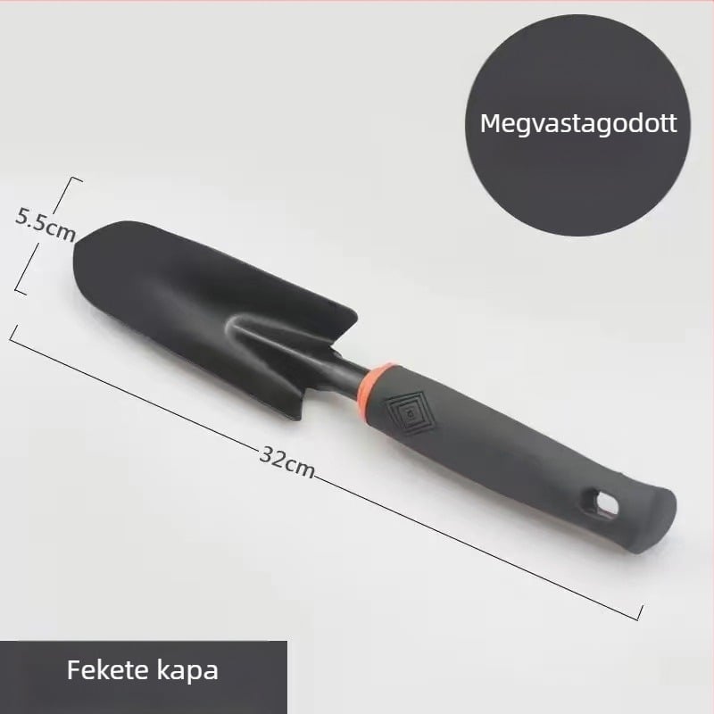 Kerti eszköz: kettős funkciójú gereblye, kapával és lapáttal a virágok, fák és zöldségek ültetéséhez