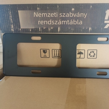 Szegély nélküli rendszámkeret – alumínium ötvözet, testreszabható, kompatibilis a standard rendszámtáblákkal