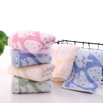 Gyermek törölköző, fa rostból készült, jacquard szövés, 50 g alatt, arctörölköző