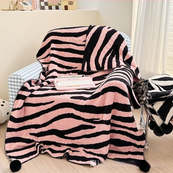 Chenille zebra mintás takaró, nordic stílus, 1000–1499 g, minden évszakra