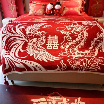 Esküvői kötött takaró és párna készlet Sárkány és Főnix harmónia motívummal (Súly: 1000–1499 g; Szezon: Minden évszak; Anyag: Egyéb)