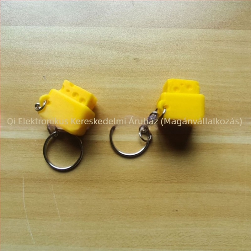 Sajt-alapú mechanikus billentyűzet kulcstartó, stresszoldó, műanyag, modern minimalizmus