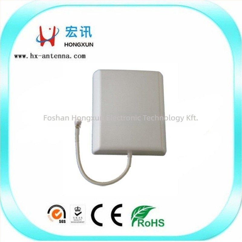 Falihoz szerelt síkpanel antenna beltéri 4G, 698–2700 MHz, SWR ≤1.8, 50 Ω, 7/9 dBi