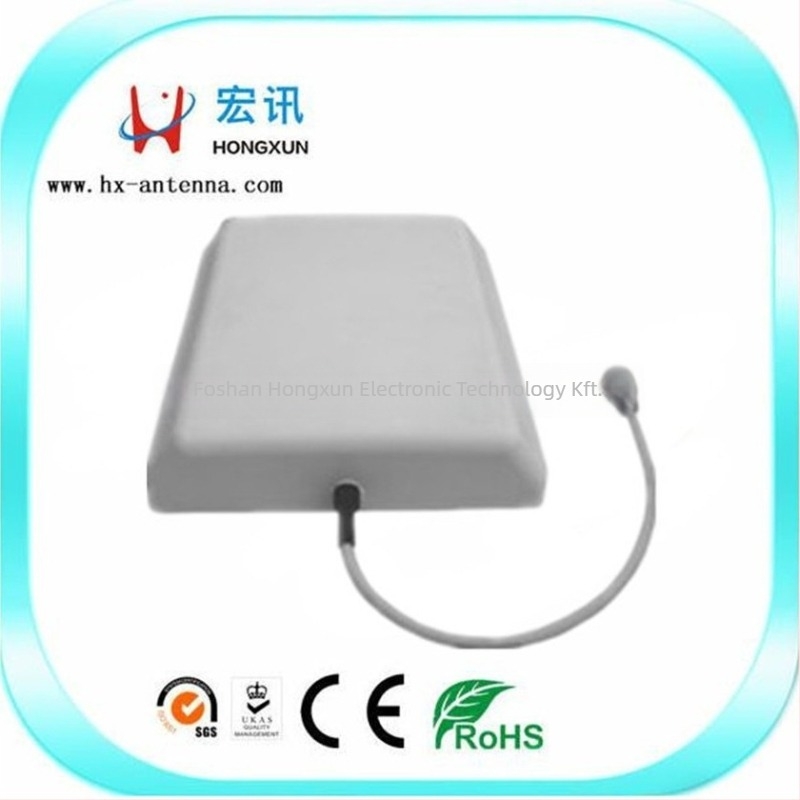 Falihoz szerelt síkpanel antenna beltéri 4G, 698–2700 MHz, SWR ≤1.8, 50 Ω, 7/9 dBi