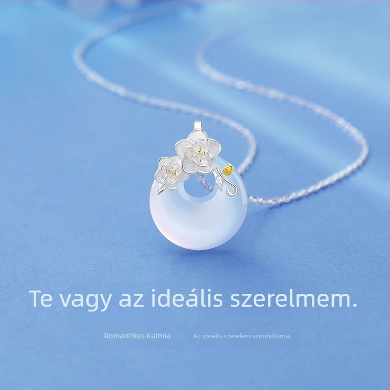 925-ös ezüst camellia chalcedon nyaklánc keresztes lánccal és ívelt medállal