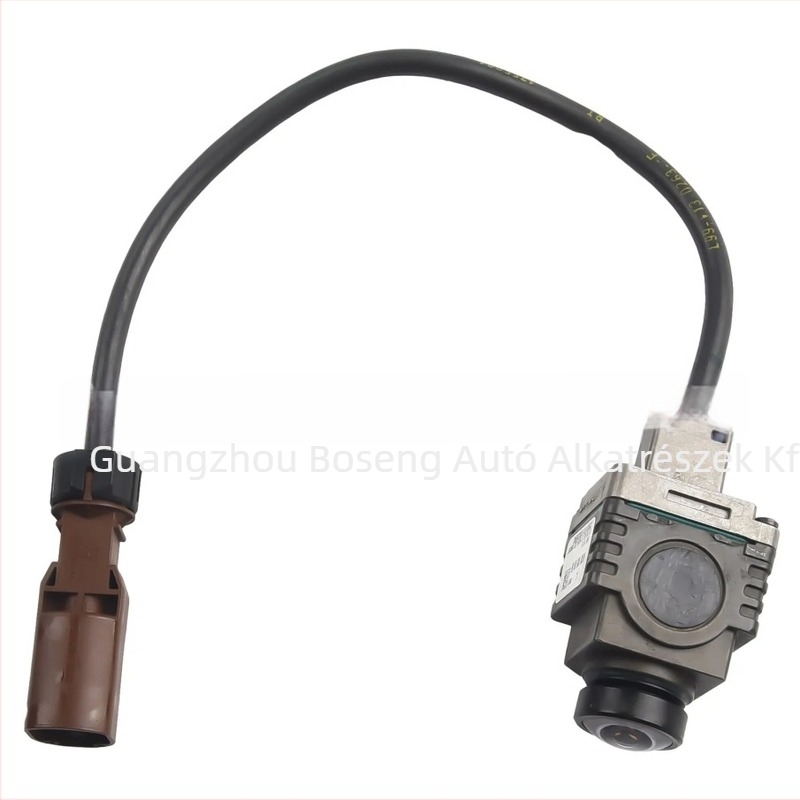 Hátsó tolatókamera Mercedes-Benz 360° rendszerhez, Modell A0009050806, 12V