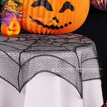 Kerek Halloween asztalterítő, fekete pókháló minta, geometriai design, modern minimalista stílus