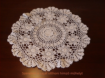 Csipkés horgolt placemat, négyszögletes, rácsmintás, anti-gyűrődés, spandex elasztikus rost