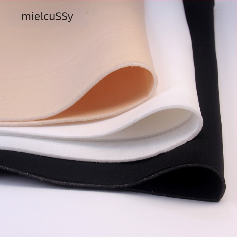 Egydarabos mellkasbetét strapless tophoz, szivacsból készült pohár- és mellkasbetét, fekete-fehér szivacs, DIY kiegészítő