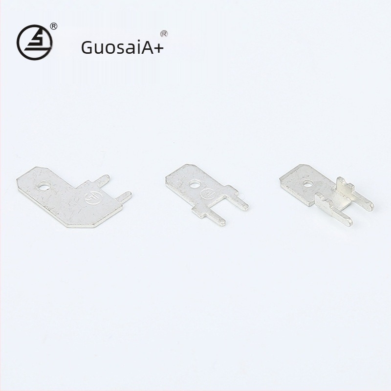 Sárgaréz PCB dugaszoló csatlakozó – fix konnektor, 4.8H láb a pozicionáláshoz, hidegen préselt bekötési interfész