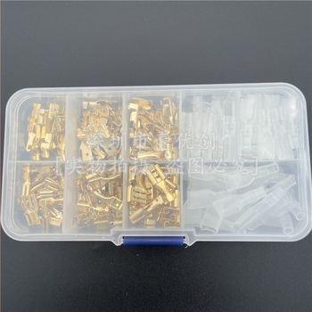 180 darabos dobozos készlet: csupasz beépítő csatlakozók hüvelyvel; egyenes beillesztési interfész