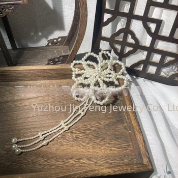 Kézzel készített fejfedő mesterséges gyöngyökkel, Ball Head stílusú hajfedő, Duckbill csattal, retro nemzeti stílus