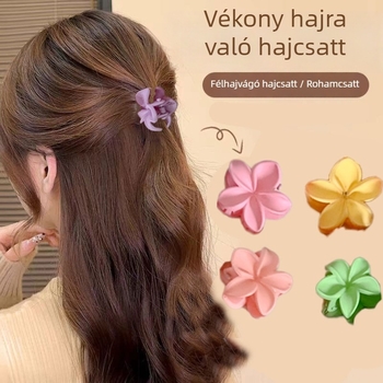 Hajcsat Plumeria virág, matt műanyag, ötleveles dizájn, beépítés nélküli
