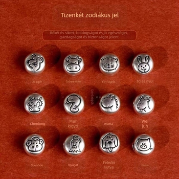 Tiszta ezüst, a Ló évének zodiákusa: piros deréklánc, szőtt piros kötéldísz a jó szerencséért