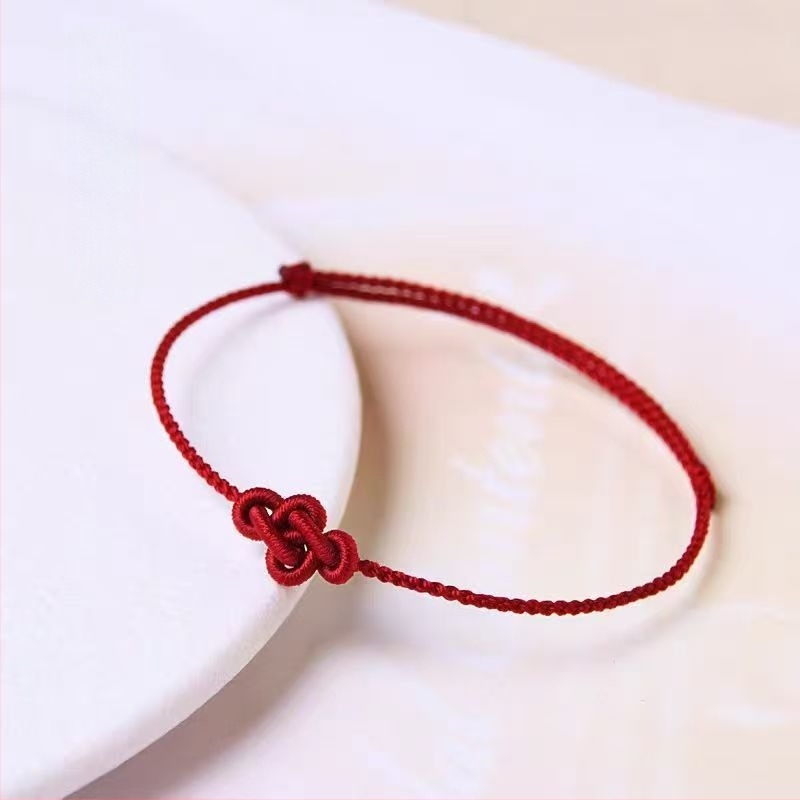 DIY fonott karkötő Ruyi csomóval, kézzel kötött zsinórból, etnikus stílus, tavasz 2025