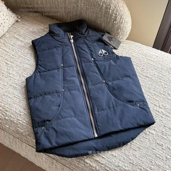 Férfi, karcsúsított mellénykabát down-pamut töltettel, kapucni nélküli, szélvédett és meleg, oldalsó zsebek, poliészter külső és bélés, tavasz 2025