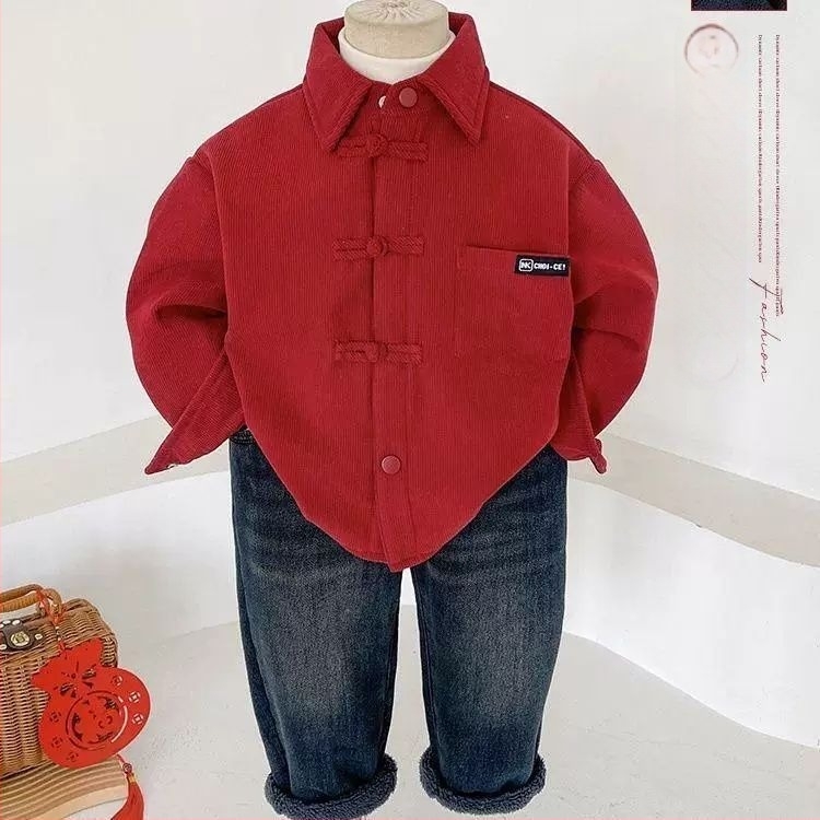 Gyerekeknek szóló ing, kínai stílusú, fleece-be boltozott corduroy anyagból (Fő anyag: nyúlfark; Corduroy; Belső: fleece; Gallér: négyszögletes; Ujj: hosszú)