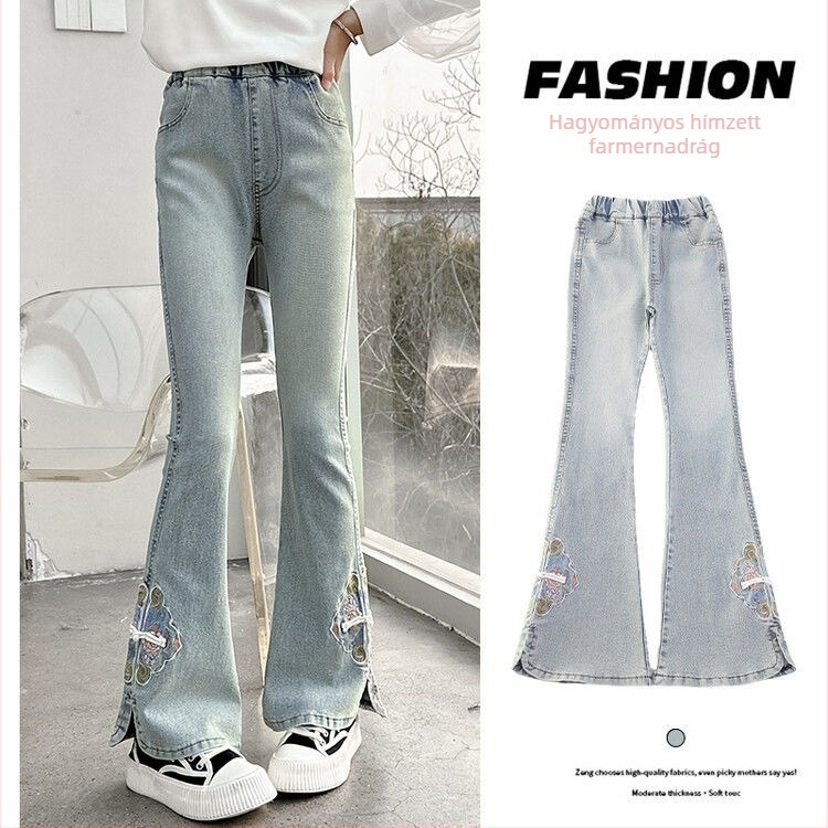 Lányoknak szánt farmernadrág, középmagas derekú, széles lábú, virágos mintázat, 70% pamut, 8 éves kortól