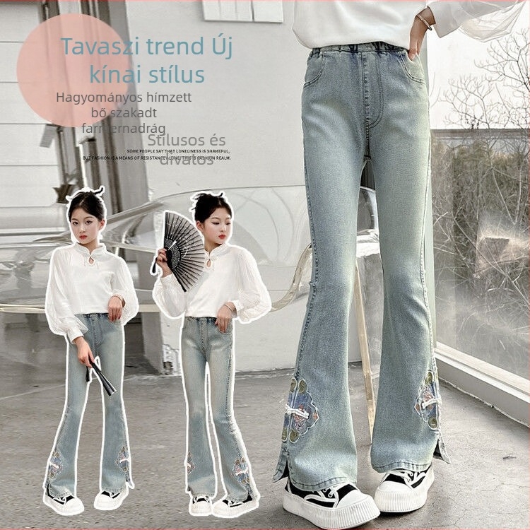 Lányoknak szánt farmernadrág, középmagas derekú, széles lábú, virágos mintázat, 70% pamut, 8 éves kortól