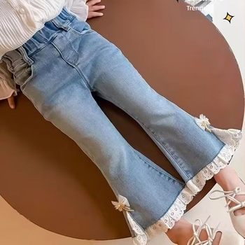 Gyerekeknek denim nadrág koreai stílusban, flared fazon, középmagas derekú, 70% pamut, 3–8 éveseknek, tavasz–ősz