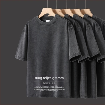 Uniszex pamut T-shirt, 96%+ pamut, 300-350 g, mosott distressed stílus, laza szabású, kerek nyak