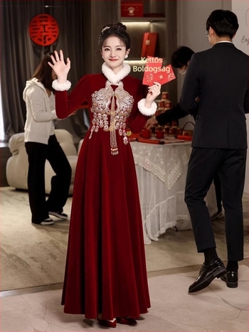 Csipao-stílusú menyasszonyi ruha, egyik váll, A-vonal, hosszú ujjú, poliészter