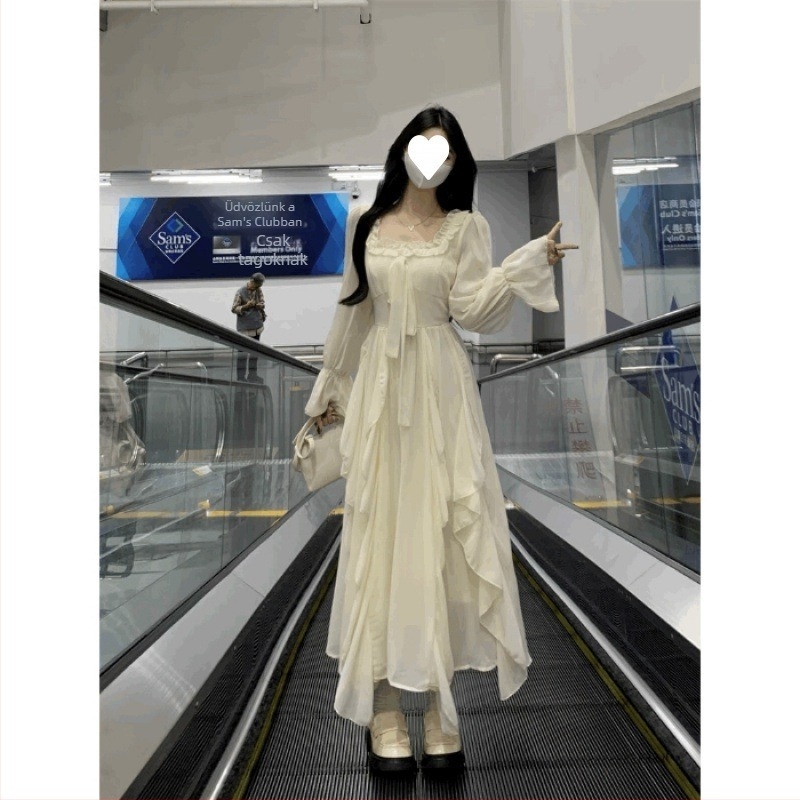 Kender anyagú midi ruha, A-vonalú szabás, hosszú ujjú, magas gallér, fodor