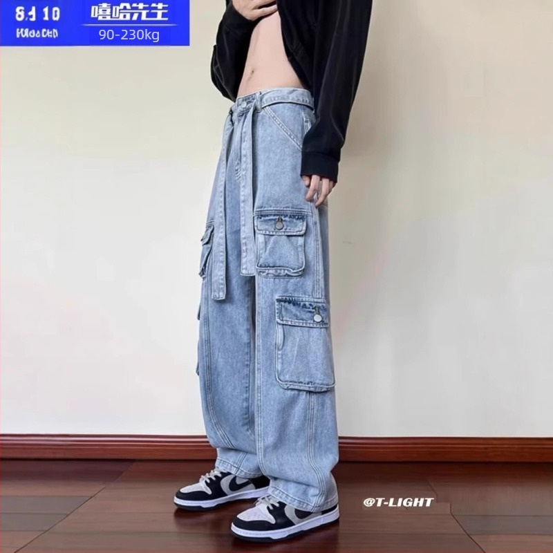 Férfi farmernadrág egyenes szabású, pamut-denim anyagból, több zsebbel, gombos zárás, négy évszakos casual viselet
