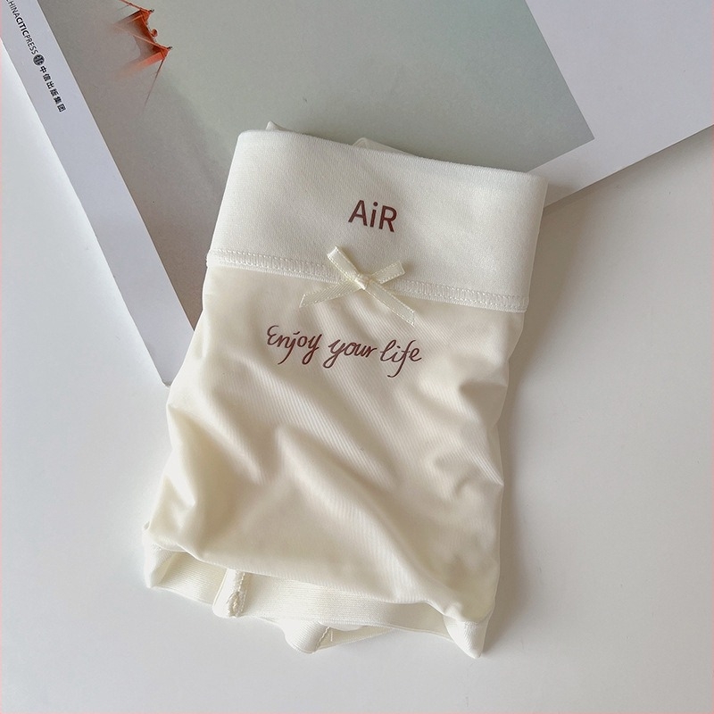 Női Ice Silk varrat nélküli alsónemű, középmagas derekú, légáteresztő, gyorsan száradó nyári fehérnemű