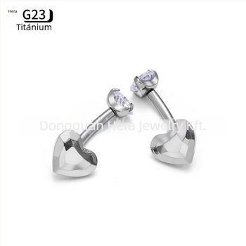 Ombilikus gyűrű, szív alakú dizájn, G23 titánötvözet, aranyozott bevonat, cirkon kristályok, uniszex, elegáns piercing ékszer