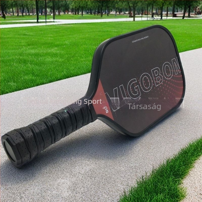 Karbon szálas pickleball ütő méhsejt-maggal, MCA, tömeg 223 g