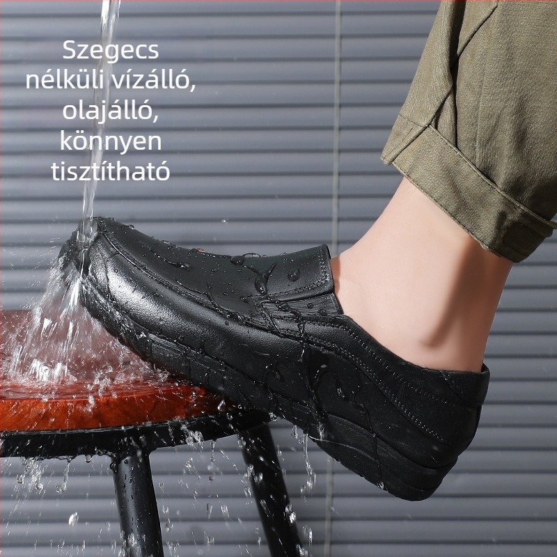 Férfi esőcsizmák, PVC felsőrész és talp, alacsony szár, csúszásmentes és kopásálló, PU talpbetét