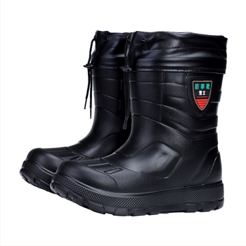 Esőcsizmák PVC felső rész és PVC talp, textil talpbetét, pamut bélés, alacsony szár (PVC felső rész; PVC talp; textil talpbetét; pamut bélés; alacsony szár)